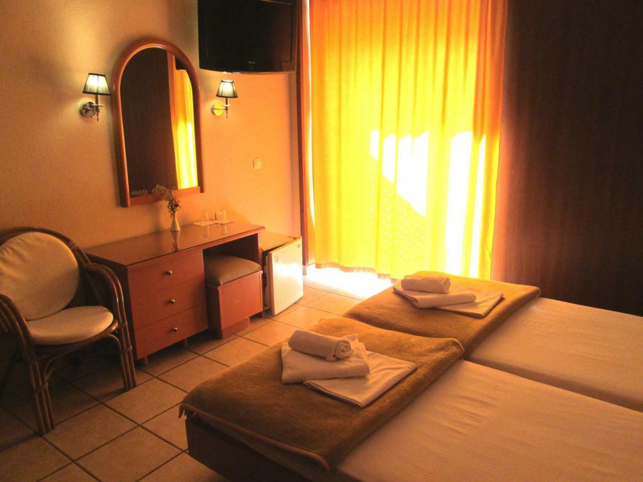 Hotel Lito Paralia Katerinis Luaran gambar